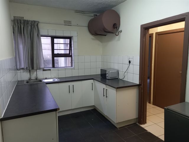 2 Bedroom Property for Sale in Quigney Eastern Cape